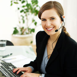 A disaster restoration customer service expert in Richmond manning the phones